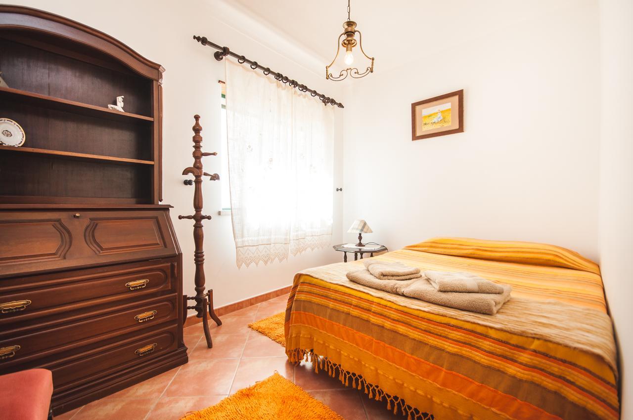 Rivers Nation Surf Camp Bed & Breakfast Atouguia Da Baleia Eksteriør bilde